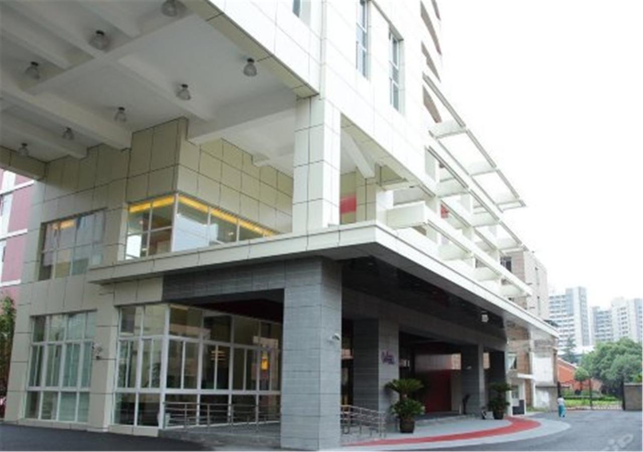 Wisdom Hotel Shanghai Buitenkant foto